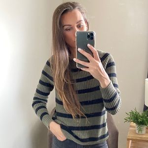 Express Raglan Knit Crew Neck Stripe Sweater Green